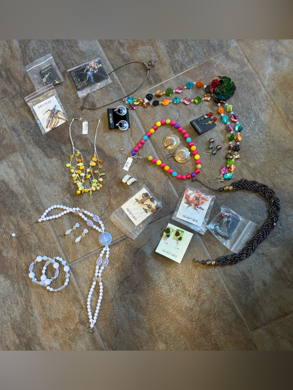 Over 20 pieces Mixed Costume Jewelry Lot - Colorful Beaded Necklaces & Earrings